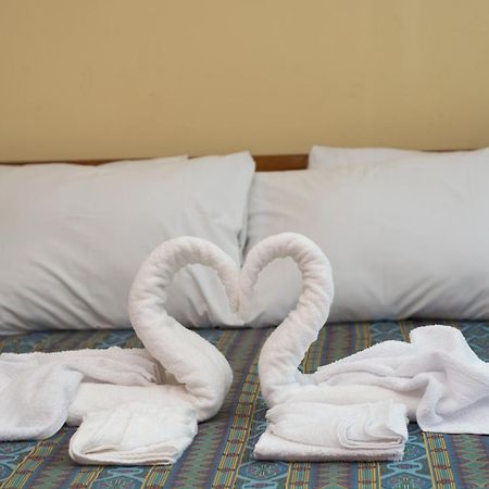 Hotel Jhor Bush Пукальпа Номер фото