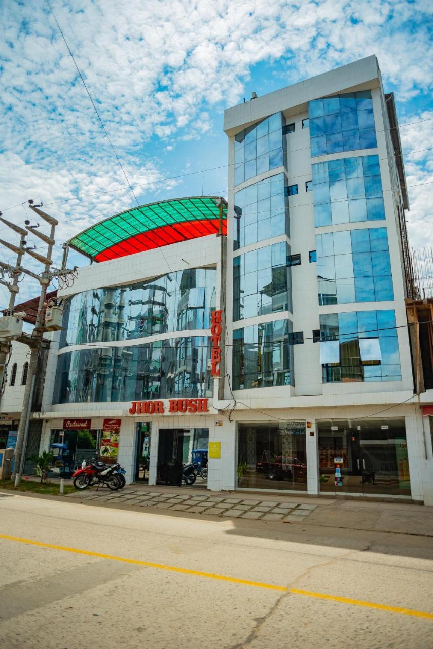 Hotel Jhor Bush Пукальпа Екстер'єр фото
